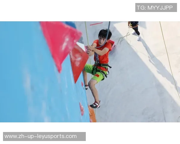 重庆攀岩队在全国攀岩耐力排行榜中荣获第九名的佳绩引发关注 重庆攀岩队在全国攀岩耐力排行榜中荣获第九名的佳绩引发关注